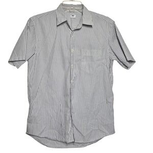 Uniqlo Womens Grey White Striped Short Sleeve Cotton Button Down Shirt Small